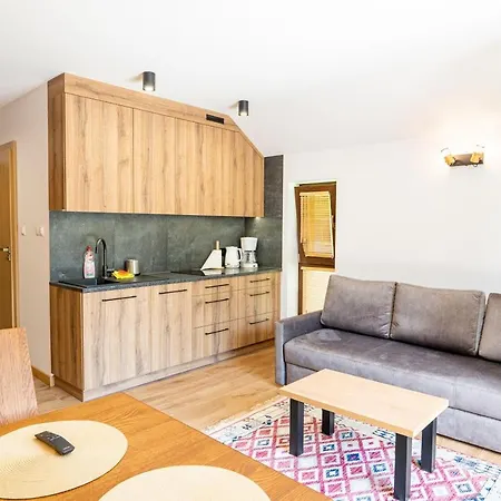 מלון דירות Mariza Jaworki - Podgrzewany Zewnetrzny Basen, Jacuzzi, Sauna, Opcja Sniadan Bufetowcyh, Piekne I Nowe 1km Od Wawozu Hom