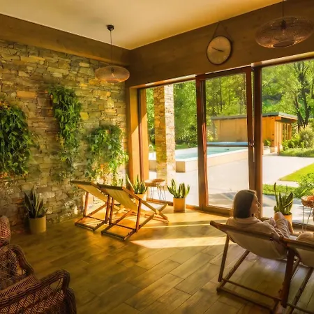Apart Otel Mariza Szczawnica - Duzy Basen Zewnetrzny Podgrzewany Do 25c